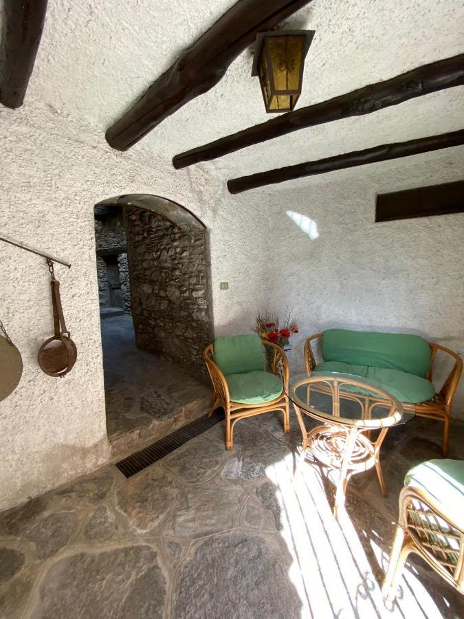Musso Independent Stone House With Lake View מראה חיצוני תמונה